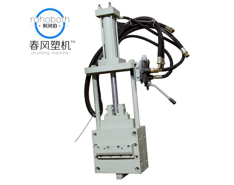 Die head single piece hydraulic pressure